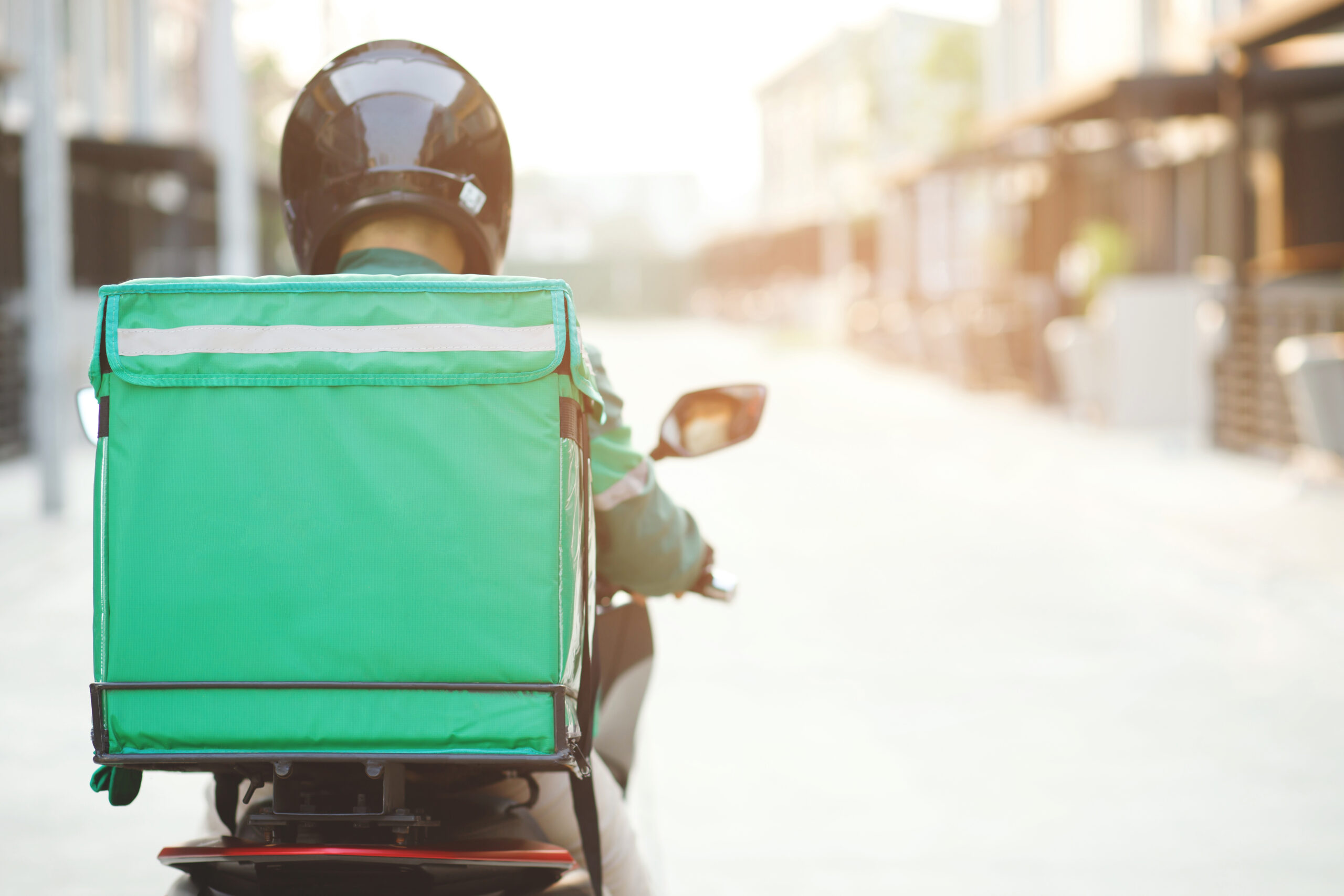 Por que investir em soluções de frete expresso?